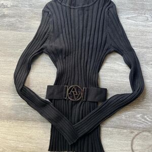 Adrienne Vittadini Black Ribbed Sweater Buckle Belt Size M Y2K Turtleneck
